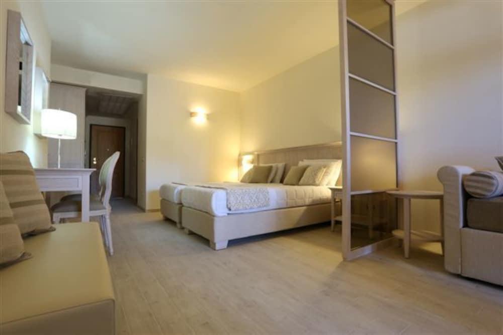 Hotel Marana غولفو أرانتْشي المظهر الخارجي الصورة